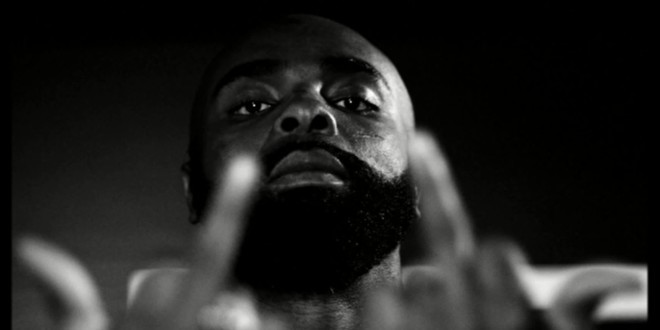 Kaaris l\'assure une nouvelle fois :\'\'Comme son nom l\'indique «Château noir» est très très très noir\'\' 