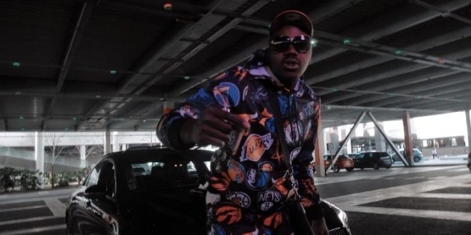 Boboch 93 débarque avec son premier clip \'\'Moula #gang1\'\'(Clip Officiel)