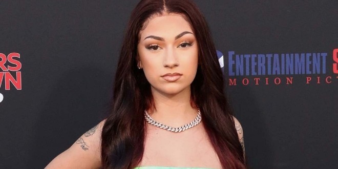 Une rappeuse  amasse 1 millions de dollars en un temps record sur OnlyFans 
