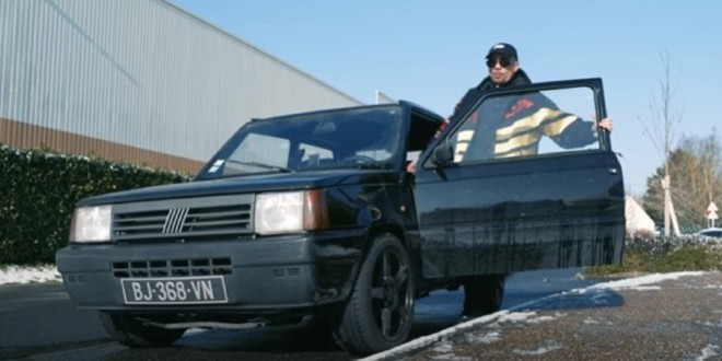 La Fiat Panda de Mister V atteint 75.000 euros aux enchères