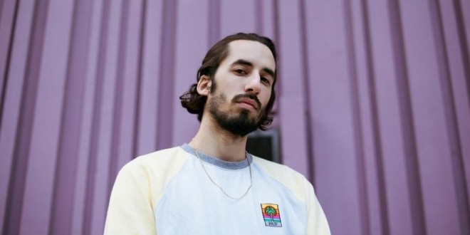 Lomepal obtient son premier disque de diamant avec son album \'\'Jeannine\'\'