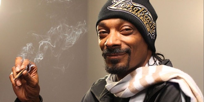 Snoop Dogg célèbre la fête du cannabis en sortant son 18eme album 
