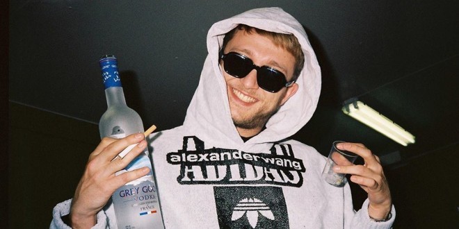 Vald balance la tracklist de sa mixtape \'\'Echelon Vol.2\'\'