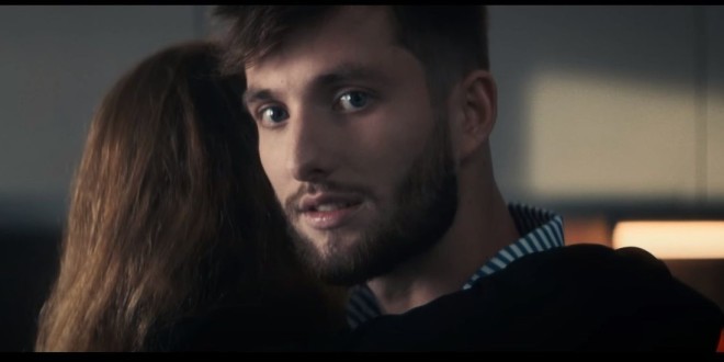 Corentin Moutet nous montre ce qu\'il sait faire avec \'\'Psychanalyse\'\'(Clip Officiel)