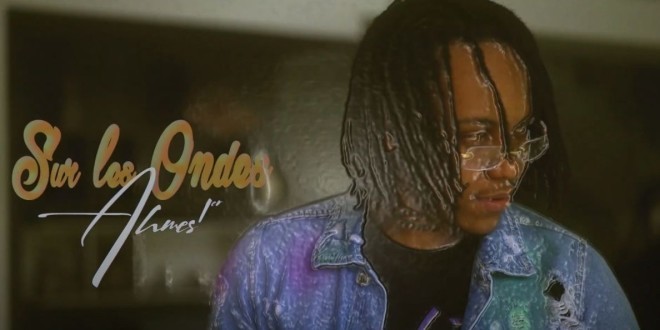 Dans son nouveau clip, Ahmès1 est \'\'Sur les ondes\'\'(Clip Officiel)