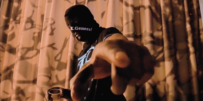 Dans son nouveau clip, KGeneral nous souhaite \'\'Bon Chance 3\'\'(Clip Officiel)