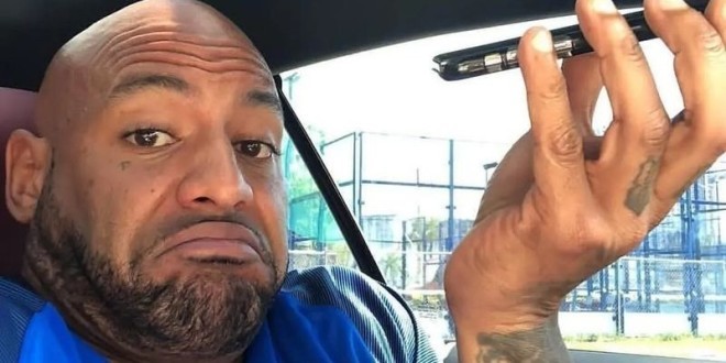 Booba surpris par la suspension de son compte TikTok 