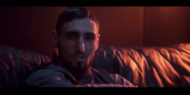 BKS BENGA veut aller loin dans \'\'Je vise le sommet\'\'(Clip Officiel)