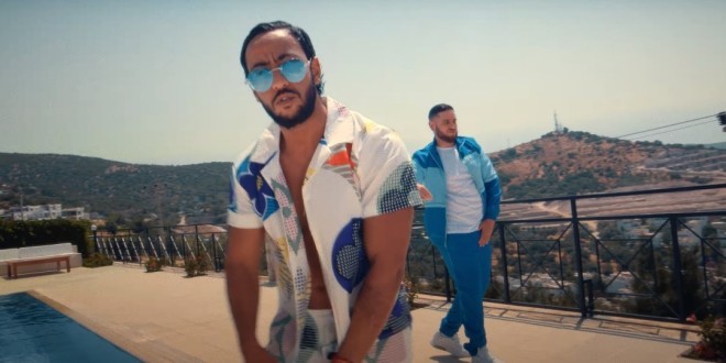 Lacrim et Rimkus mènent la belle vie à \'\'Santorini\'\' dans leur nouveau clip
