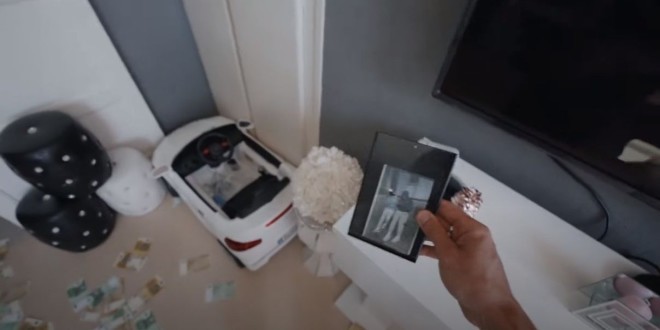 CB7 reviens et veut des \'\'Millions\'\'(Clip Officiel) 