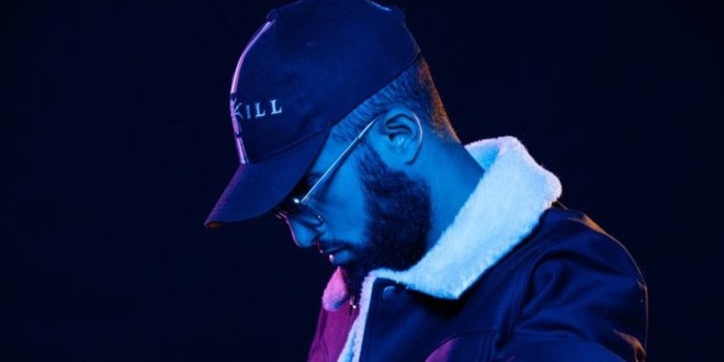Niro obtient enfin un disque d\'or pour son album \'\'Sale Môme\'\' 