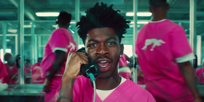 Lil Nas X provoque une nouvelle polémique avec son dernier clip ‘’Industry Baby’’