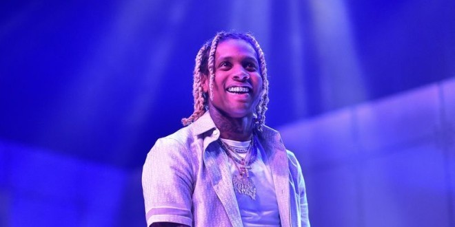 Lil Durk tabasse un fan en plein concert (Vidéo) 