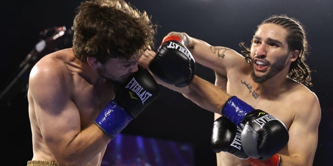 Le petit fils de Mohamed Ali débute en force avec un K.O dans le premier combat (Vidéo) 
