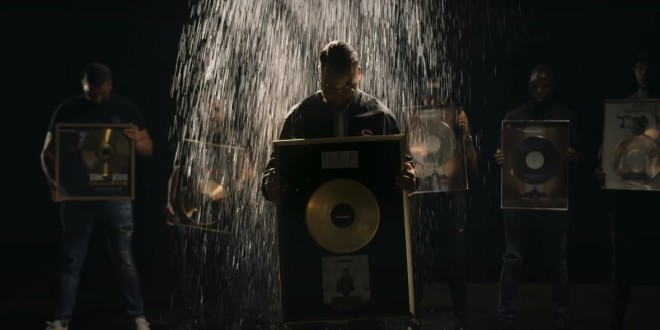 GLK fête son 1er disque d\'or en balançant un clip touchant qui retrace ses galères (vidéo)