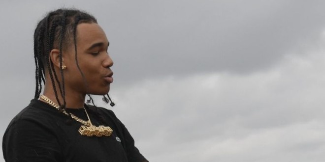 Leeroy revient avec son nouveau clip la \'\'Chansonnette des mafiosos\'\'(Clip Officiel)