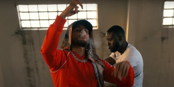 Hayce Lemsi donne une leçon de kickage avec \'\'Maître Lemsi\'\' (clip officiel)