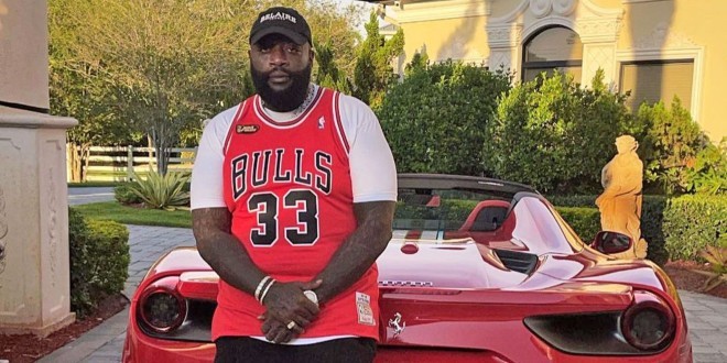Rick Ross obtient enfin son permis de conduire pour profiter de ses 100 bolides  
