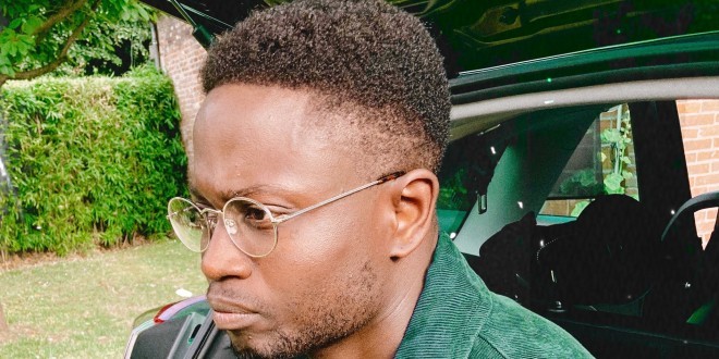 Samuta de retour avec son nouveau titre \'\'La Tchop\'\'(Clip Officiel)