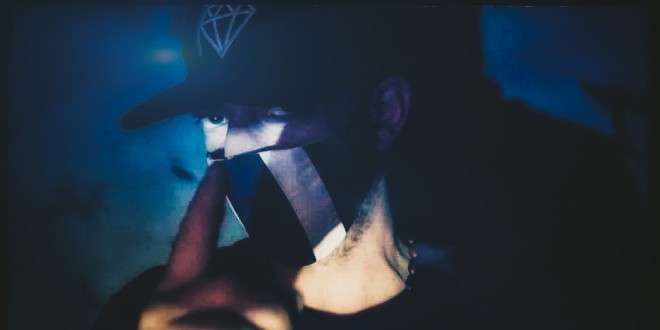 Stofkri revient avec son nouveau titre ''Dans un monde de requin''(Clip Officiel)