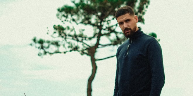 Mav revient avec son nouveau single \'\'Besoin de toi\'\'(Clip Officiel)