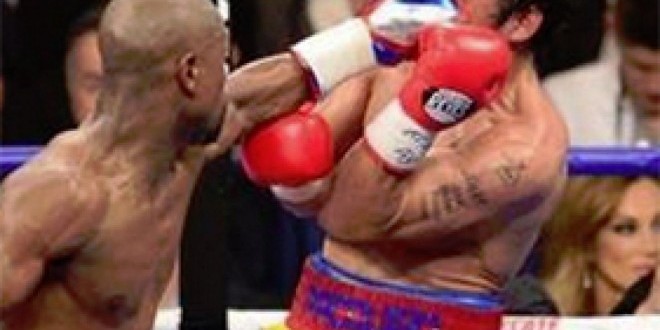 Floyd Mayweather gagne le combat du siècle, les rappeurs réagissent !