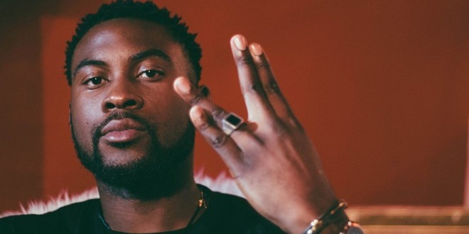 Damso tease l\'arrivée de son nouveau hit \'\'Cœur de Pirate\'\' pour Noël (vidéo)