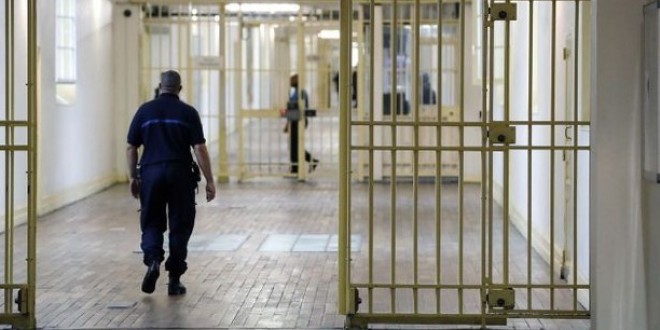 Une détenue tente de s’évader de la prison de Fresnes en creusant un trou dans sa cellule 