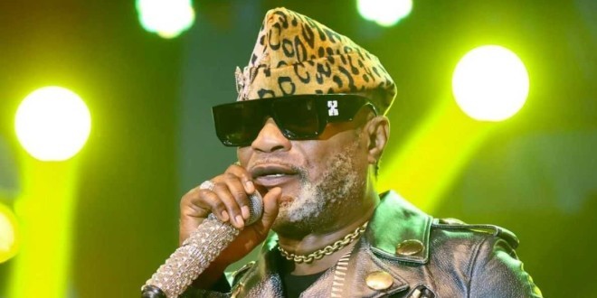 Koffi Olomidé relaxé pour agressions sexuelles mais condamné pour séquestration 