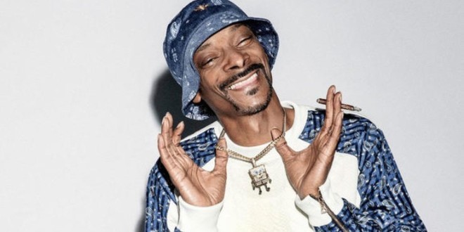 Un fan claque 450.000 dollars pour être le voisin virtuel  de Snoop Dogg