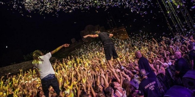 Nekfeu censuré au concert de Nice ! 