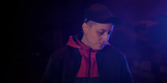 La Guina exprime son ras le bol dans \'\'J\'en ai marre\'\'(Clip Officiel)