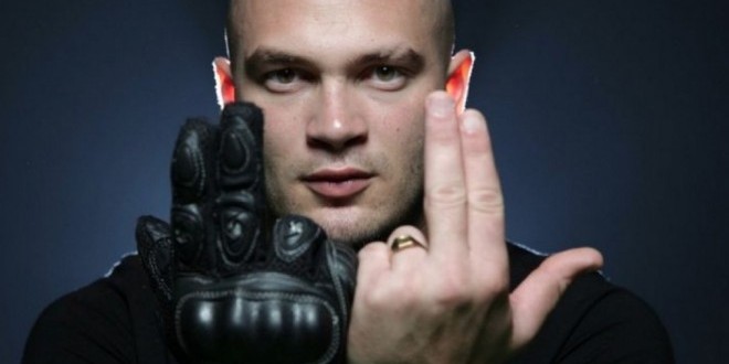 Jul s\'attaque violemment à son ancien label Liga One !