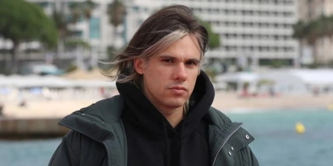 Orelsan proche d\'obtenir le disque de diamant le plus rapide de l\'histoire du rap français