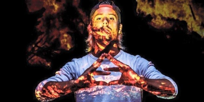 Nekfeu écrase Booba côté ventes ! 