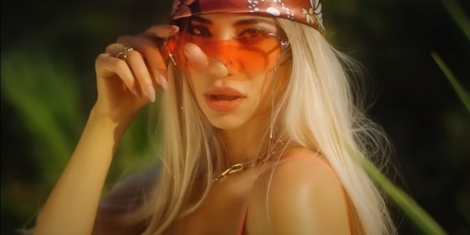 AliceCatDesigner lance un message fort avec \'\'PN (J\'ai fait le job)\'\'(Clip Officiel)