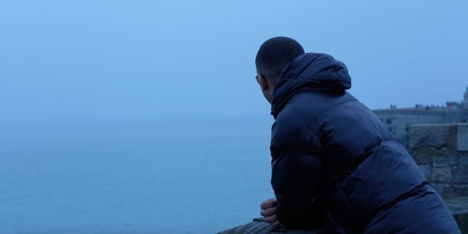 ADNueve revient avec le poignant \'\'T\'es partie\'\'(Clip Officiel)