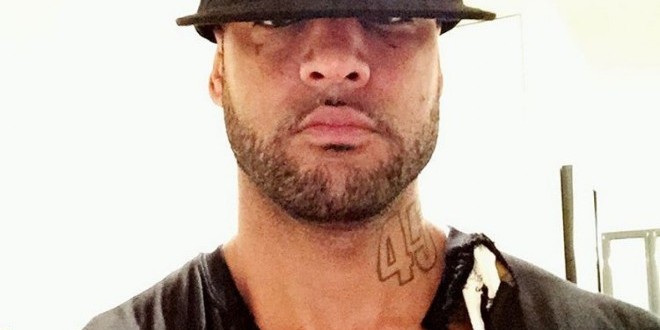 Booba se retrouve dans une sale histoire ! Fouetté par le rappeur Dam16 !