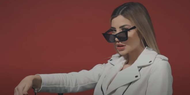 Alice Cat Designer revient avec son nouveau single \'\'Amour Ou Distance\'\'(Clip Officiel)