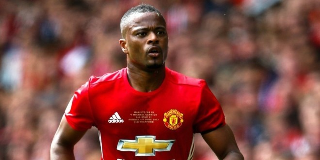 Patrice Evra se lance dans la boxe et affrontera un Youtubeur très prochainement 