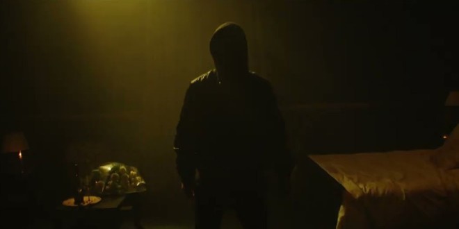  Oumaï lâche son puissant nouveau titre \'\'Prison dorée\'\' (clip officiel)