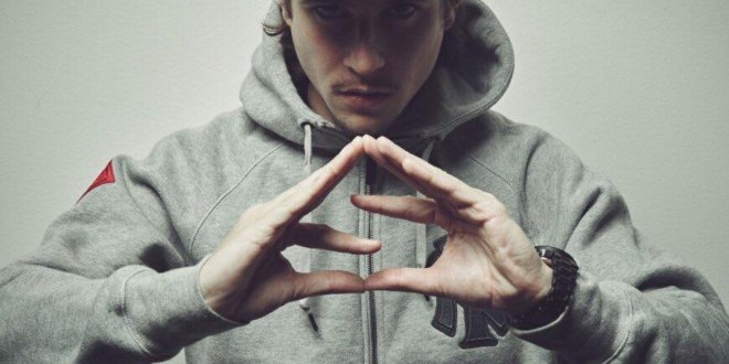 Nekfeu sera-t-il la révélation de l\'année au NRJ Music Award ?