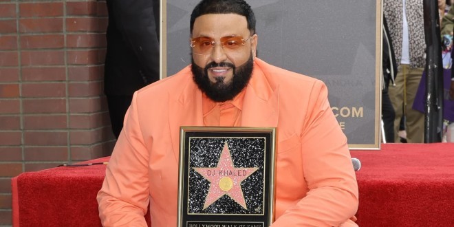 DJ Khaled recoit son étoile sur le Walk Of Fame à Hollywood (Vidéo) 