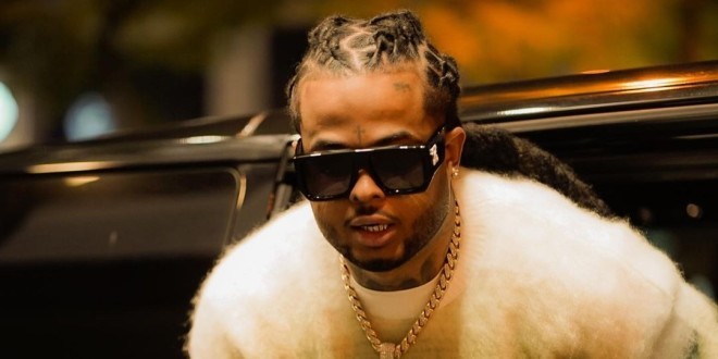 Kalash a retrouvé l\'un de ses fans caché dans le coffre de sa voiture (vidéo)