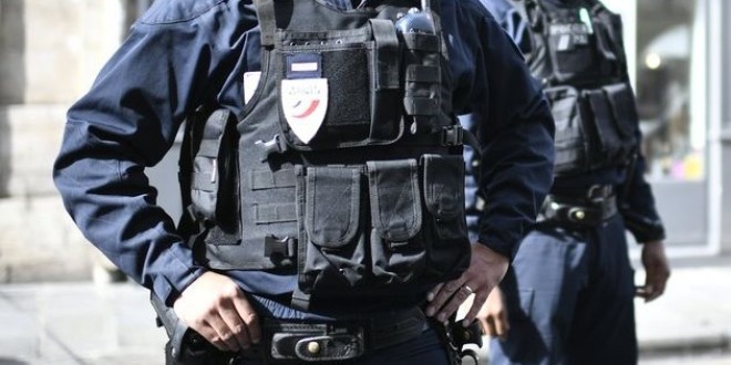 Un adolescent poignarde un homme pour une dette de 10 euros à Limoges 