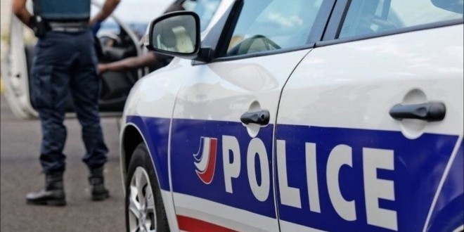 Des policiers ouvrent le feu lors d’un refus d’obtempérer et font deux blessés graves à Paris (Vidéo) 