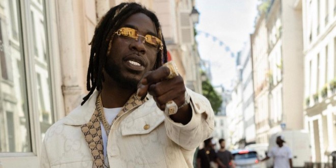 Gazo décroche son deuxième disque d\'or en carrière avec \'\'KMT\'\'