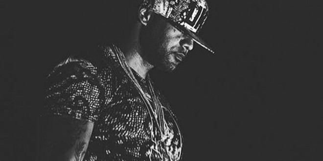 Booba annonce le feat avec Christine and the Queens