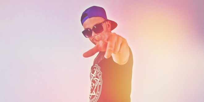  Kerajah revient très fort avec son nouveau titre \'\'Je m’en charge\'\' (clip officiel)