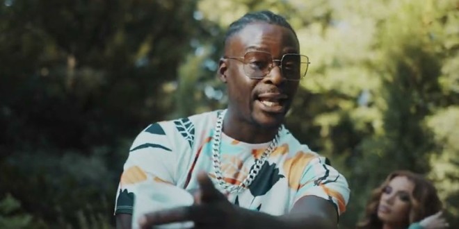 La Comera et Bolemvn réalisent la connexion parfaite avec \'\'Diomb\'\' (Clip Officiel)